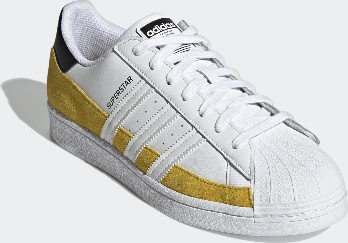 adidas - Maat 1/3 - Superstar Heren Sneakers - Hazy Yellow/Ftwr White/Core Black | DGM Outlet